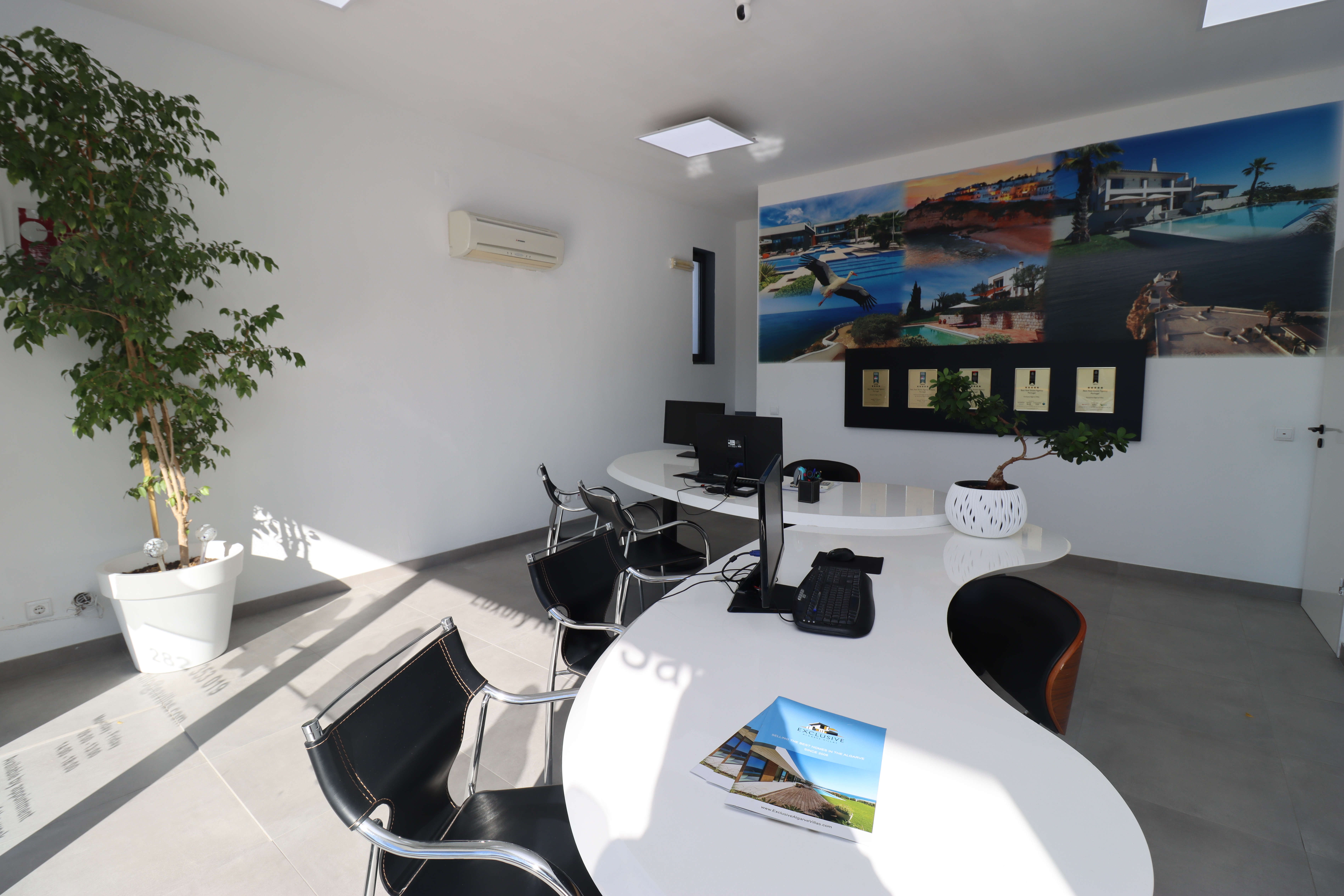 Vilamoura Office - Join an Award-Winning Algarve Real Estate Team - Exclusive Algarve Villas